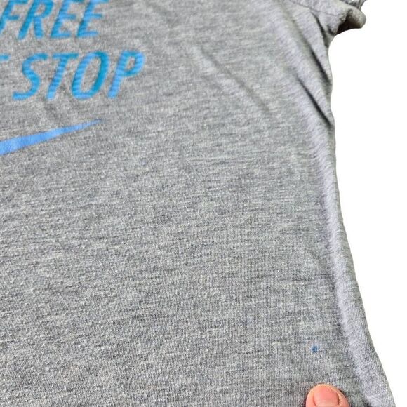 The Nike Tee Girl shirt L Run wild and free can't stop me - Picture 2 of 4